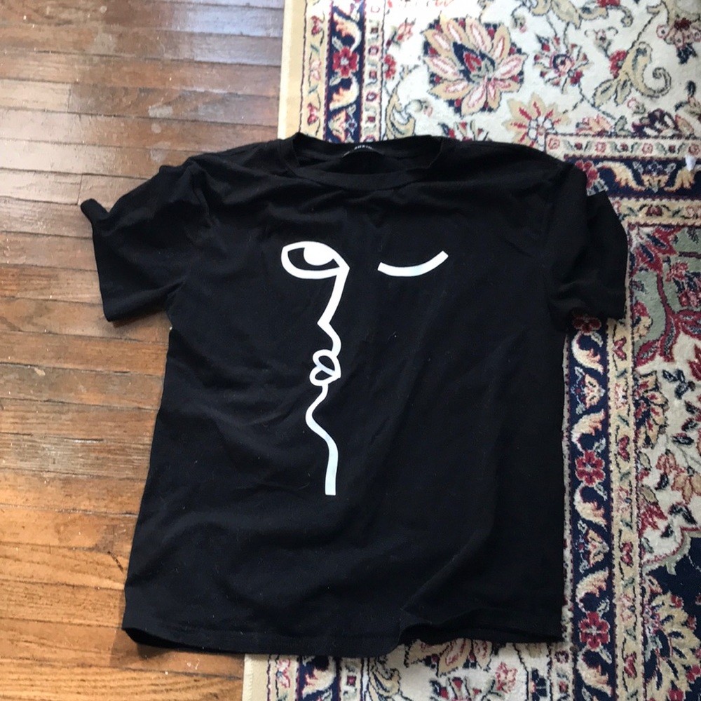 Modern t-shirt